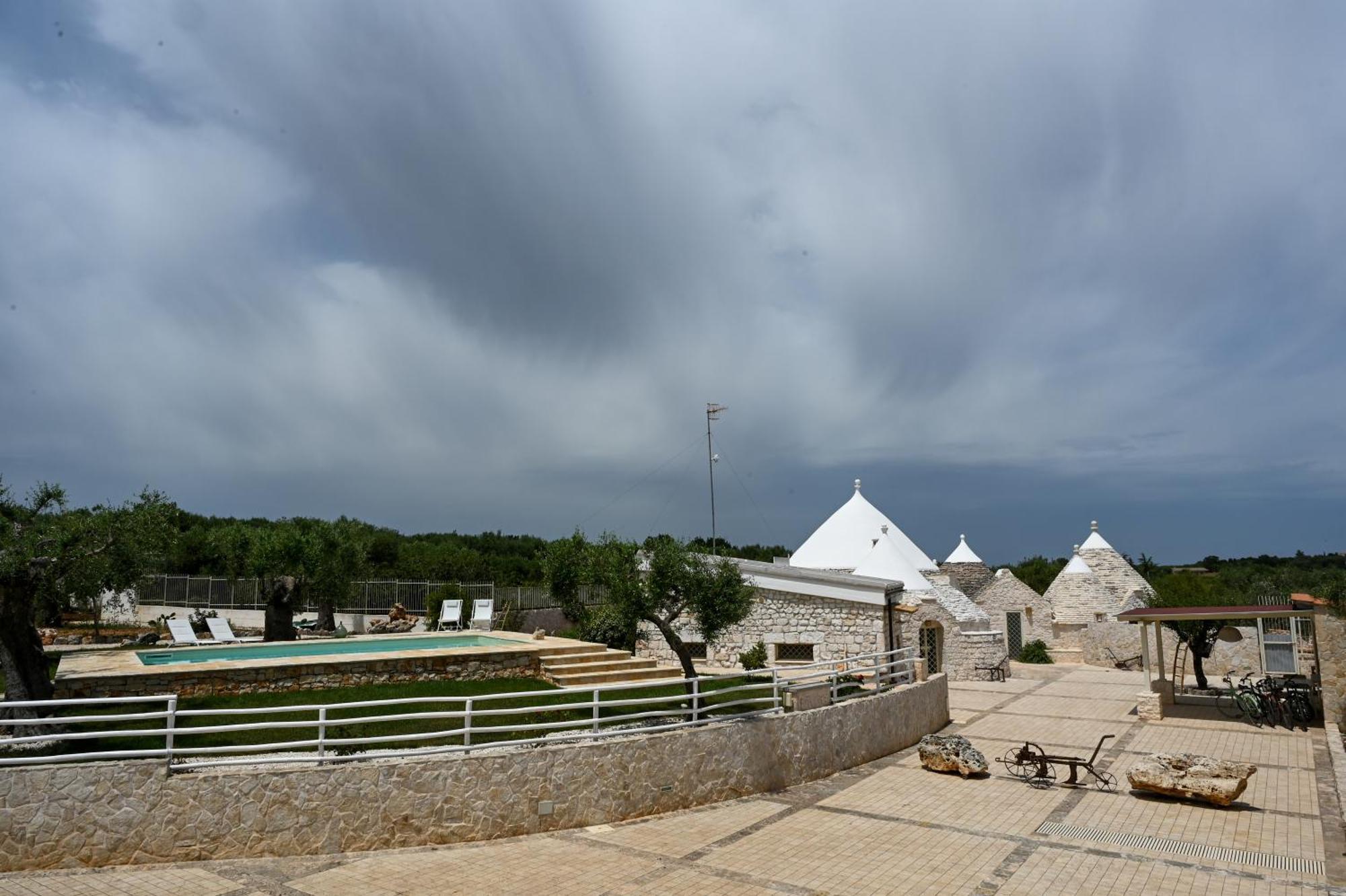 Trulli Lisanna - Apulian Hideaway With Pool Leilighet Antonelli Eksteriør bilde